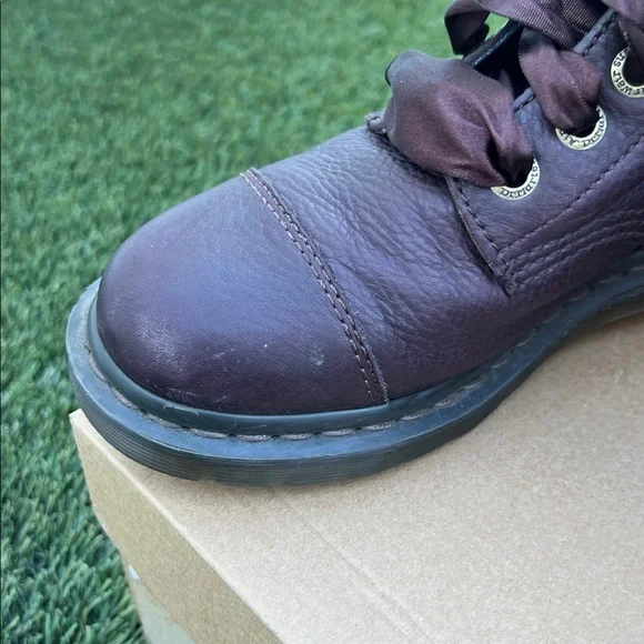 Dr. Martens Aimilie Size 7 - Picture 9 of 11